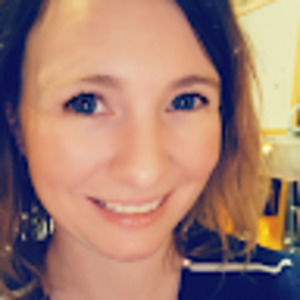 Meet your Posher, Lucy